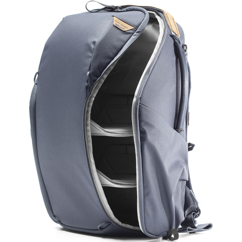 Everyday Backpack Zip 20L v2 Midnight