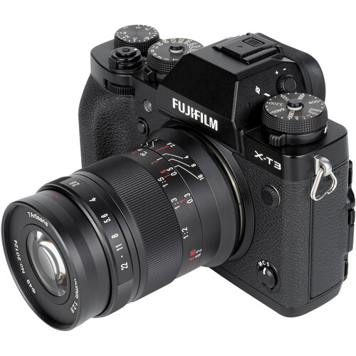 60mm f/2.8 Macro Mark II Fujifilm X - Black