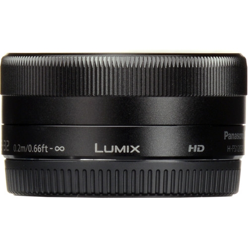 Lumix DC-G100D + 12-32mm f/3.5-5.6 + Punho