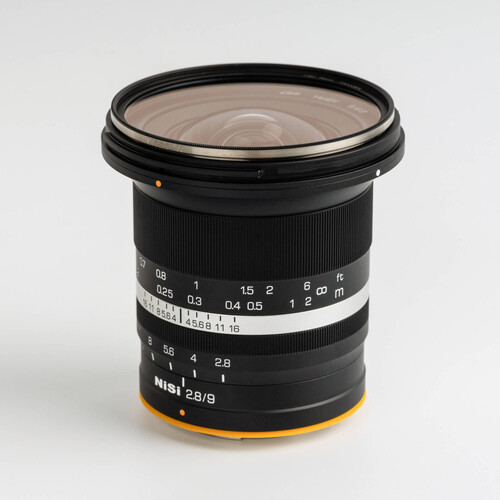 9mm f/2.8  ASPH Fujifilm X