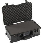 PELI Air 1535 Maleta rígida con ruedas con espuma (negro)