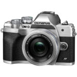 OM SYSTEM OM-D E-M10 IV + ED 14-42mm f/3.5-5.6 EZ Plata