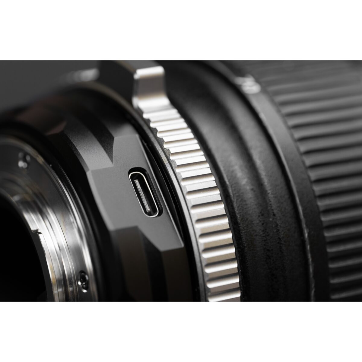 Viltrox Adaptador EF-M1 Pro Canon EF - Micro 4/3 - Imagen 5