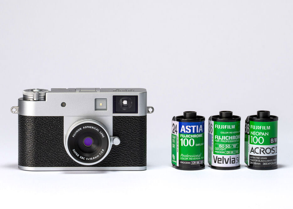 Simulações de Filme e Filtros Criativos da FUJIFILM X-Half Charcoal