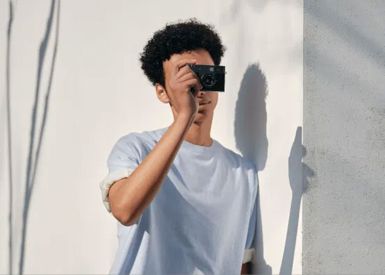 Quem Vai Adorar a FUJIFILM X-Half Charcoal