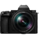 PANASONIC Lumix DC-S5 IIX + 24-105mm f/4 Macro O.I.S - Imagem 2
