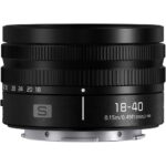 PANASONIC Lumix S9 (Jet Black) + S 18-40mm f/4.5-6.3 - Imagem 6