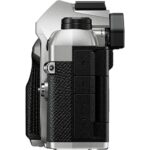 OM SYSTEM OM-5 Mark II + ED 14-150mm F4-5.6 II (Prateado) - Imagem 5