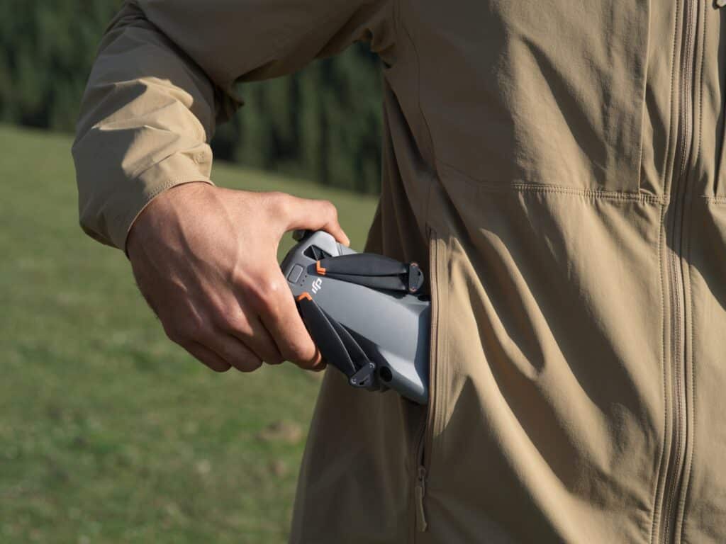 Lightweight and portable 轻巧便携2