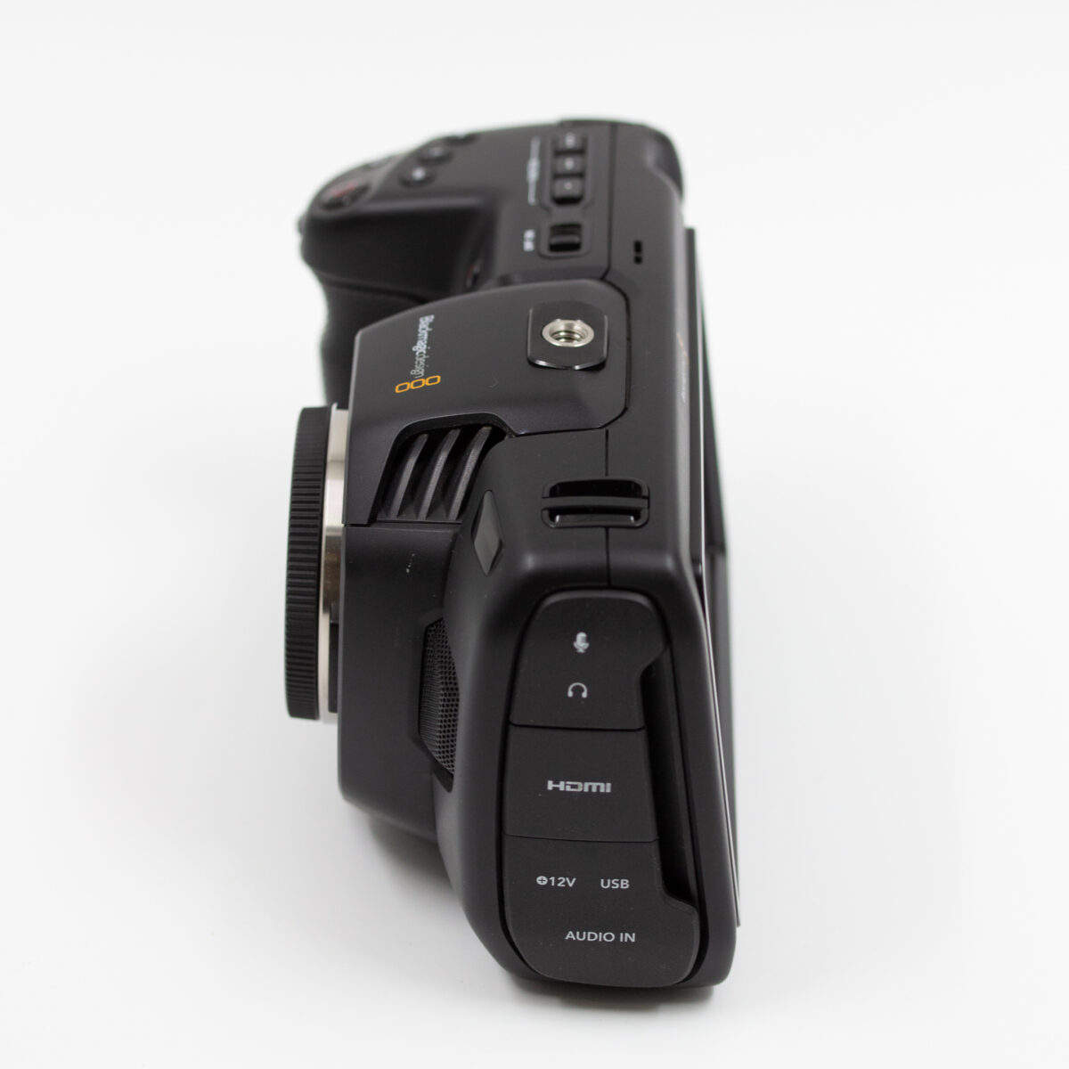 Blackmagic Pocket Cinema Camera 4K + Acessórios (Usada) - Imagem 3