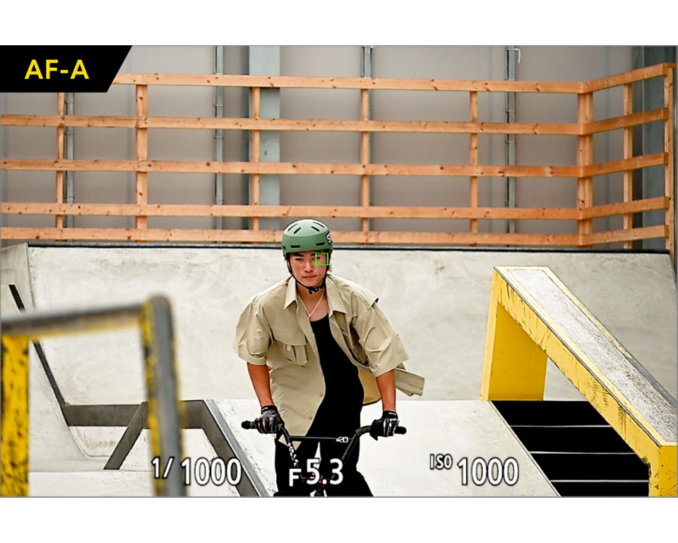 Sistema de Focagem Automática e Deteção de Motivos